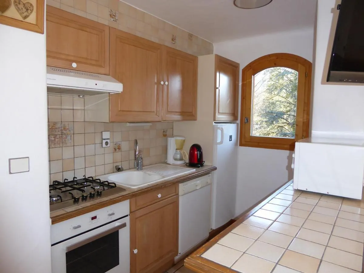 Chalet Spacieux A Champagny - Grande Terrasse, Proche Telecabine Et Commerces - Fr-1-464-47 La Plagne France