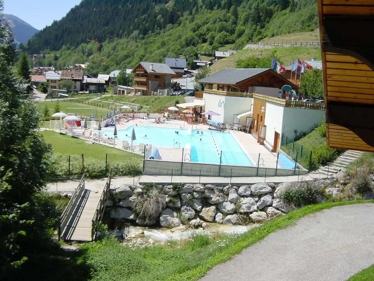 Chalet Spacieux A Champagny - Grande Terrasse, Proche Telecabine Et Commerces - Fr-1-464-47 La Plagne